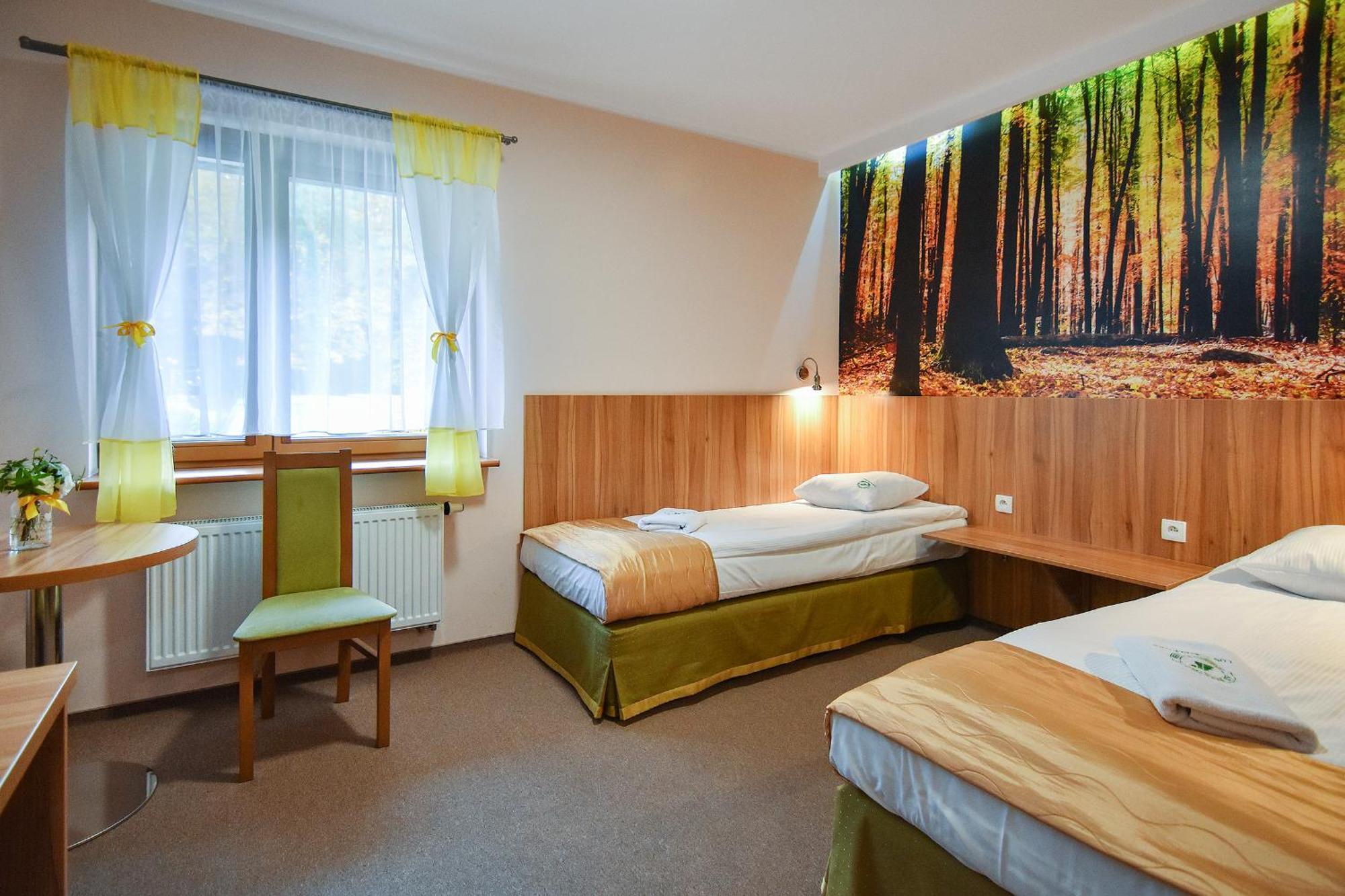 Lesny Osrodek Szkoleniowy W Puszczykowie Puszczykowo Extérieur photo